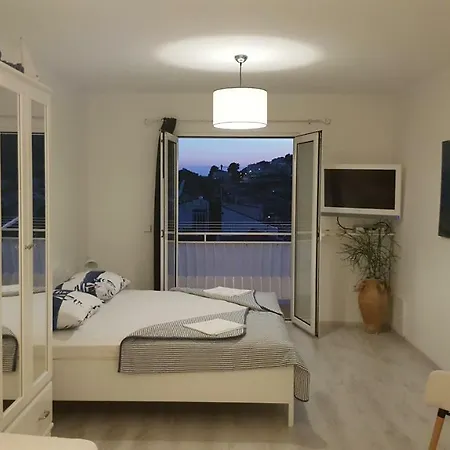 Oleander Apartment&room Centar
