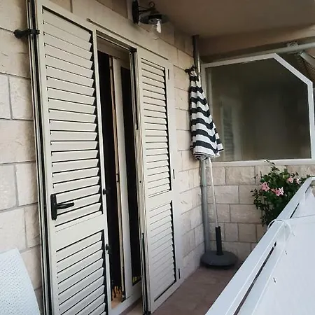 Oleander Apartment&room Centar Hvar Town