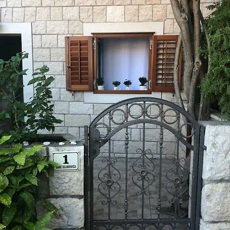 Apartman Oleander & Centar