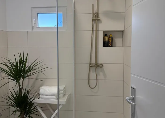 Oleander & Centar Apartment Hvar Town