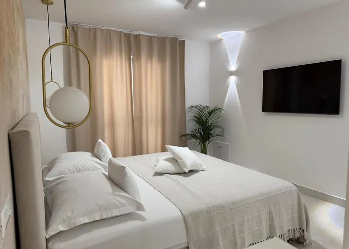 올리앤더 아파트먼트&룸 첸타르 흐바르