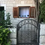 Apartman Oleander & Centar