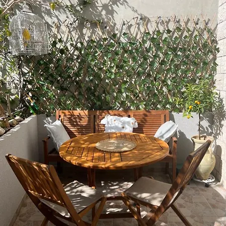 Oleander & Centar Apartment