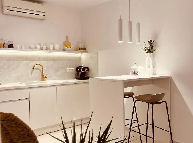 Apartment Oleander & Centar Hvar Town